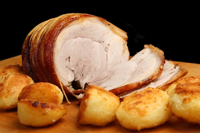 Crackling pork with homemade apple sauce 