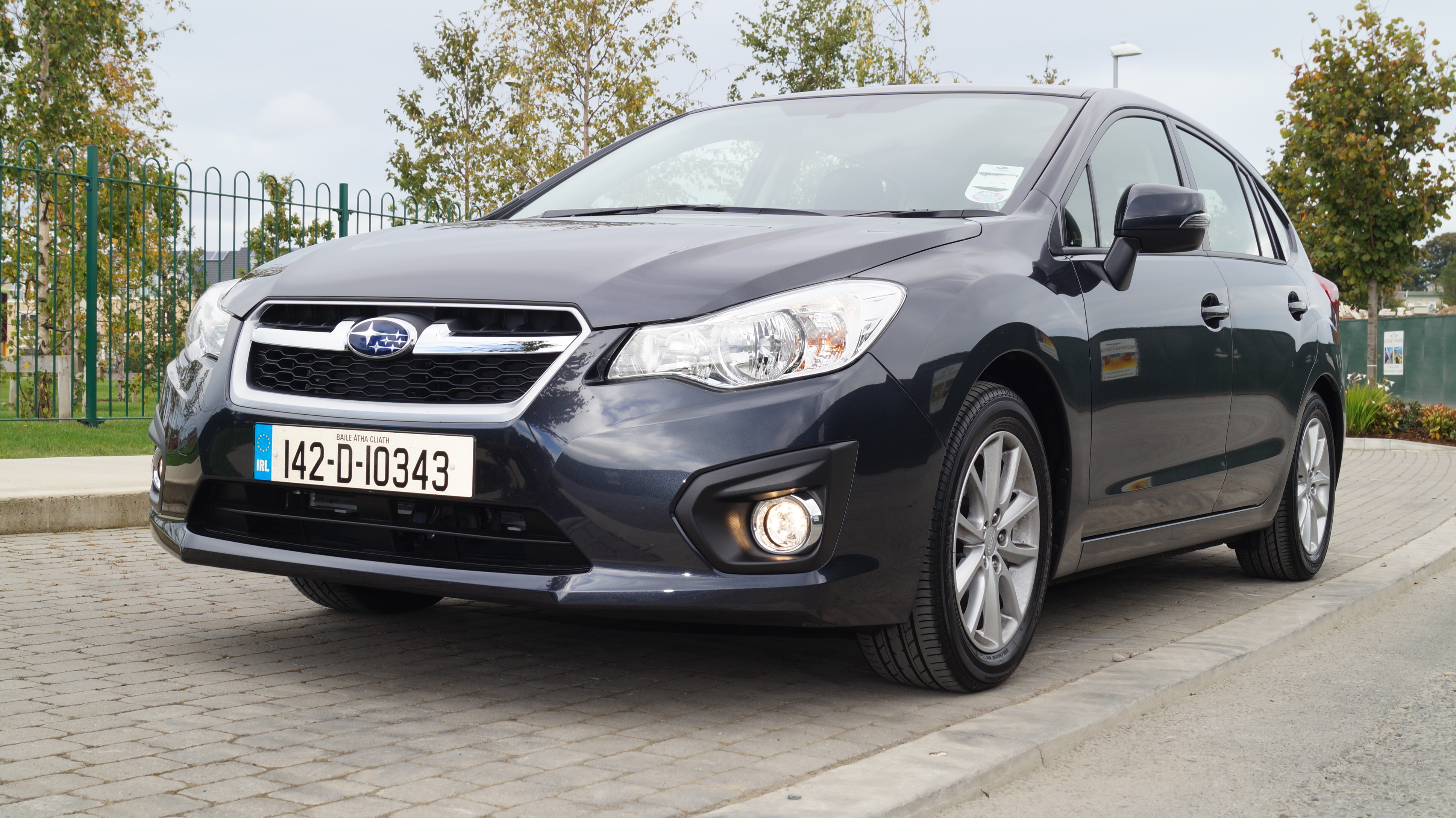 Family car review Subaru Impreza 1.6 petrol automatic