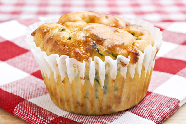 Cheesy leek muffins