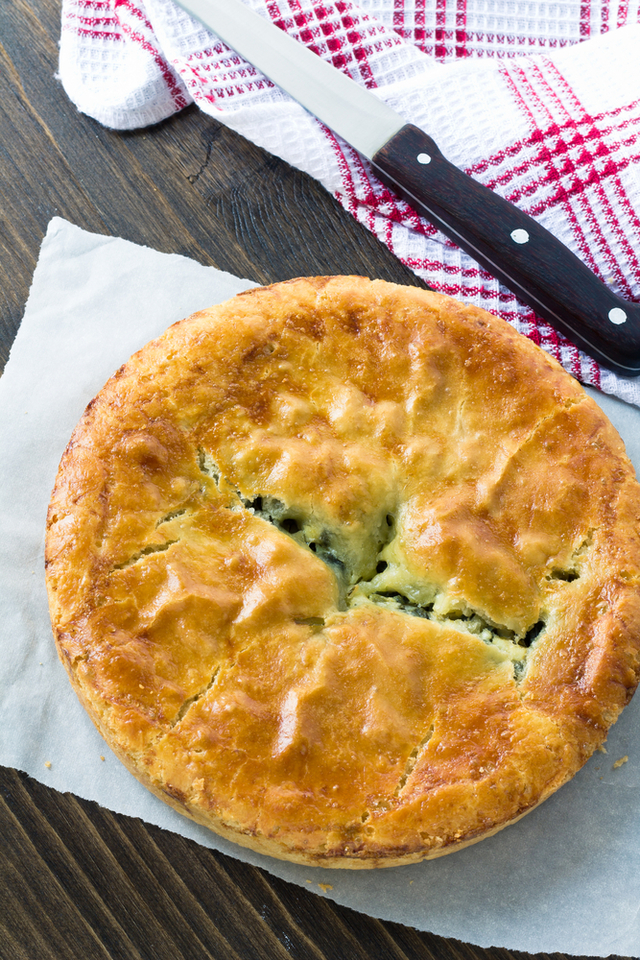 Leek and sausage pie