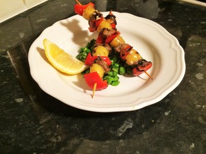 Lamb kebabs with minty broad beans