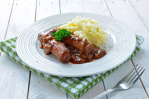 Sausages with root mash