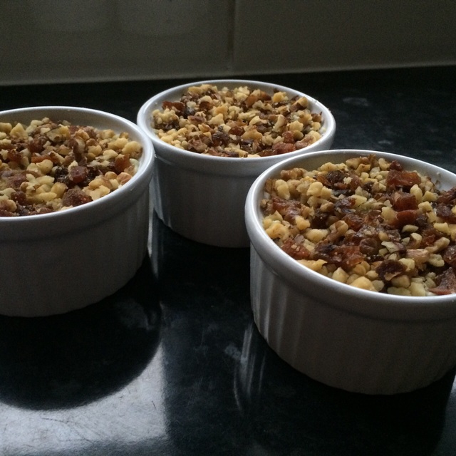 Apricot stilton pots