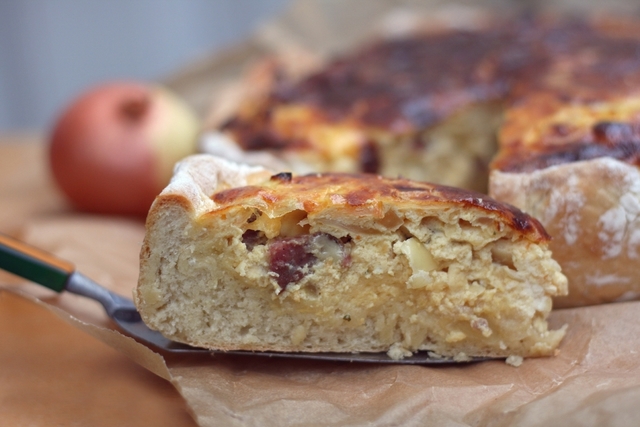 Onion, cabbage and egg pie