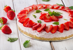 Fresh strawberry cheesecake 