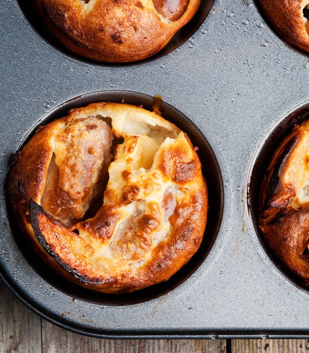 Herby Yorkshire puddings