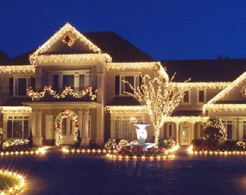 5 gloriously festive houses