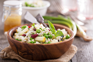 Mixed vegetables, fruits and rice salad 