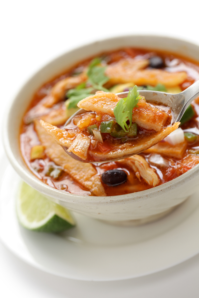 Skinny chicken tortilla soup