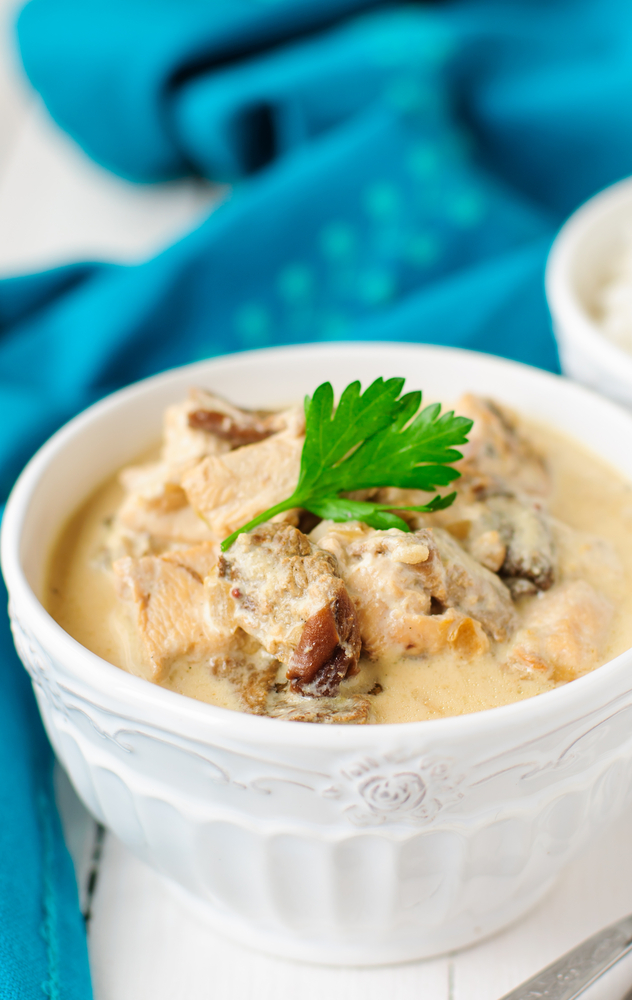 Chicken stroganoff