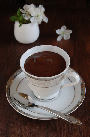 Chocolate pots with tea