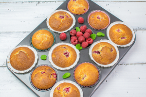 Coconut raspberry muffins