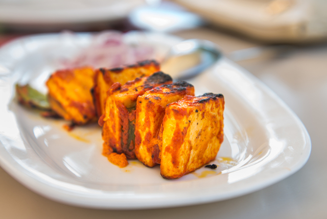 Tandoori fish with carrot and coriander salad