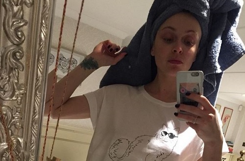 Pregnant Star Opens Up On Her Morning Sickness Woes