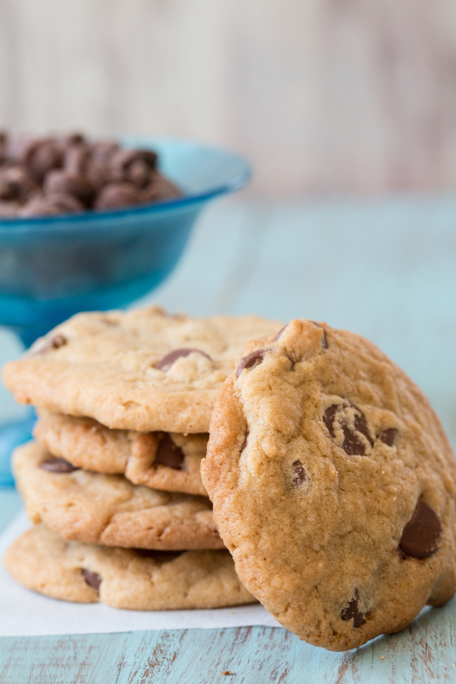 Eggless chocolate chip cookies