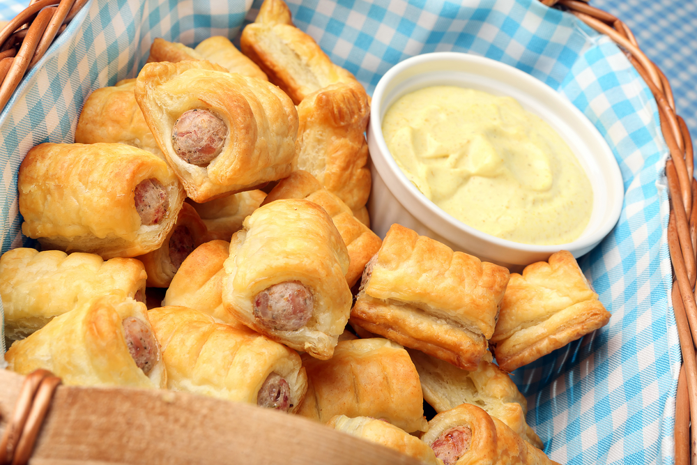 Simple picnic sausage rolls MummyPages.ie