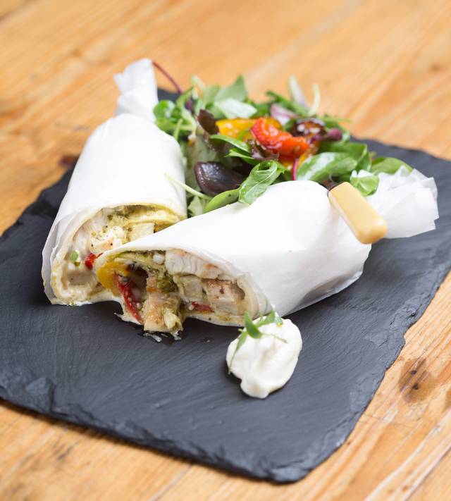 Chicken &amp; roast pepper wrap