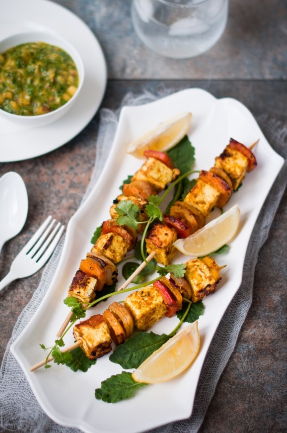 Paneer skewers, tandoori style with fruity salsa