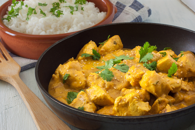 Chicken curry for a large party