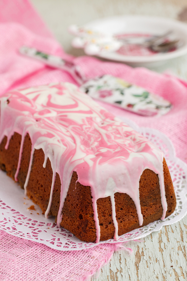 Pretty pink traybake bars