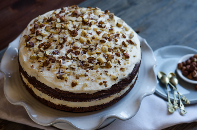 HB Hazelbrook Farm nut sundae cake 