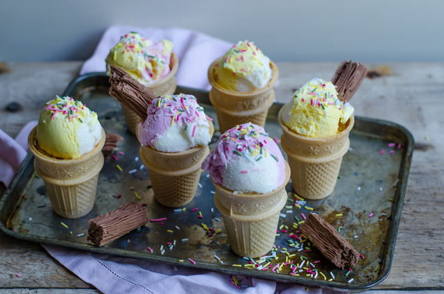 HB Hazelbrook Farm kiddie cone cakes 