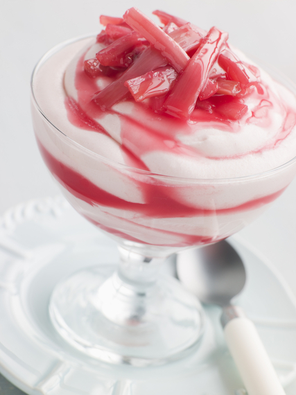 Rhubarb and rosewater fool