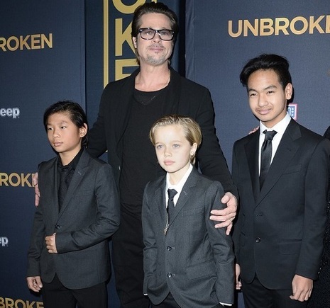 Brad Pitt with Shiloh, Pax and Maddox