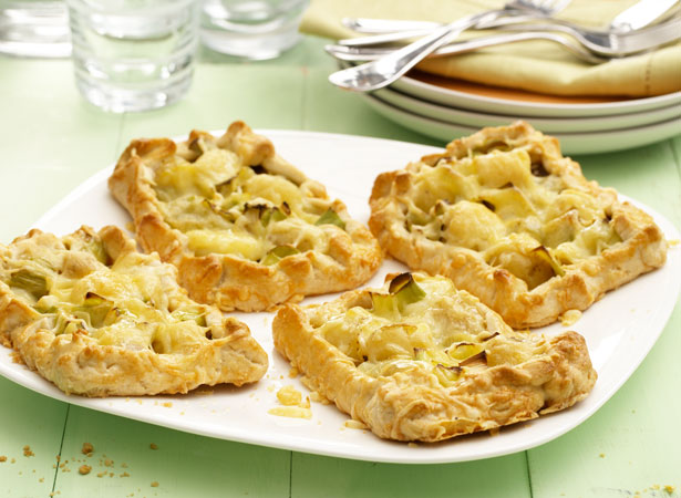 Potato, Cheese &amp; Leek Shortcrust Tarts