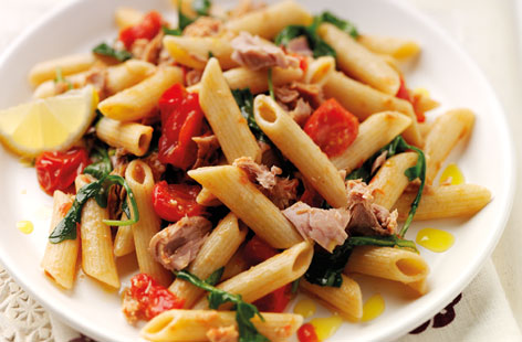 Wholewheat pasta with tuna recipe