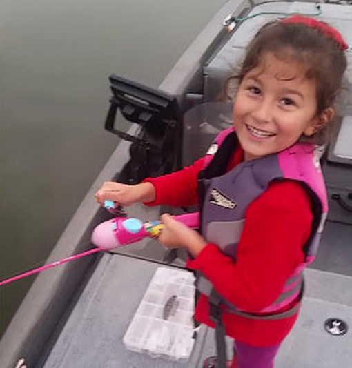 Little girl gets unexpected surprise while fishing with her