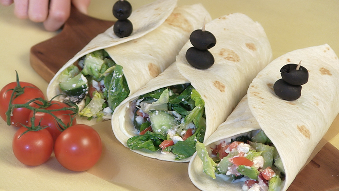 Greek salad wraps