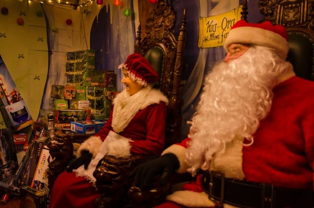 Santa at Kia-Ora Mini Farm