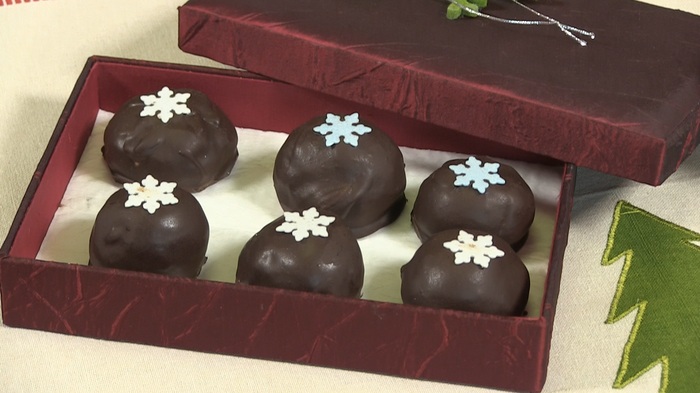 Christmas cookie dough truffles