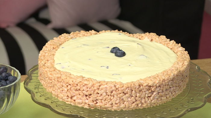 Crisped rice cheesecake