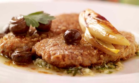Sautéed escalope of pork or veal with oatmeal and parmesan crumb, sauce gribiche 