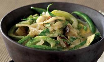 Green vegetable curry