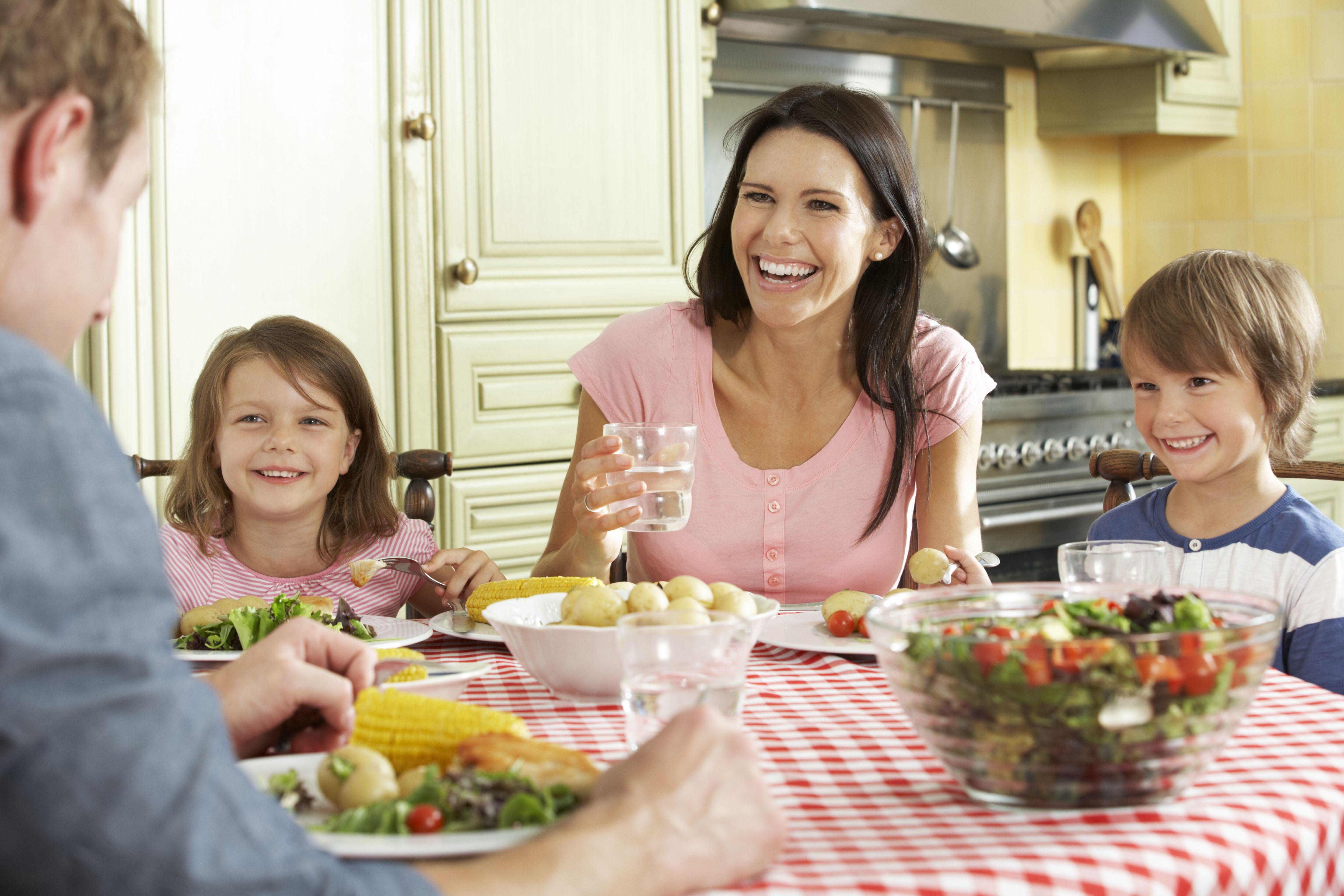 8 reasons Omega-3s are ESSENTIAL for a healthy family