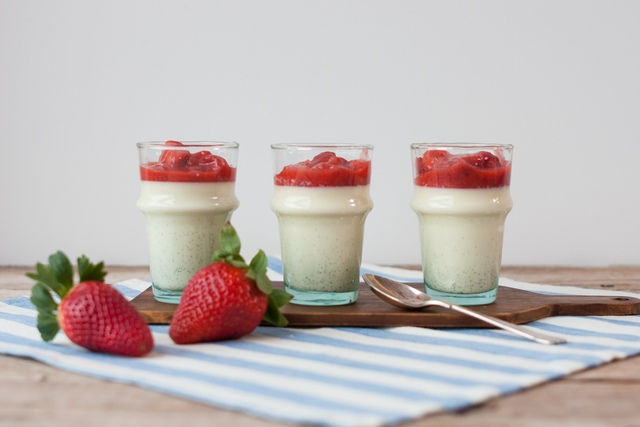 Strawberry panna cotta | MummyPages.ie