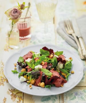 Beef, blueberry and feta salad