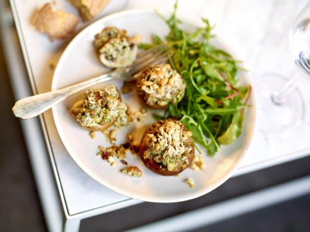 Mushrooms stuffed with lamb, ricotta and pesto