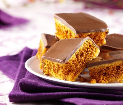 Chocolate honeycomb treats