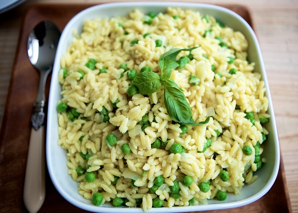 MummyCooks Orzo Pasta with Peas and Parmesan