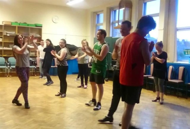 NoiseMakers Dance School