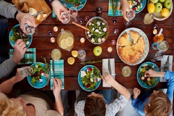 Quality time: 7 tips for bringing family dinner back to your&hellip;