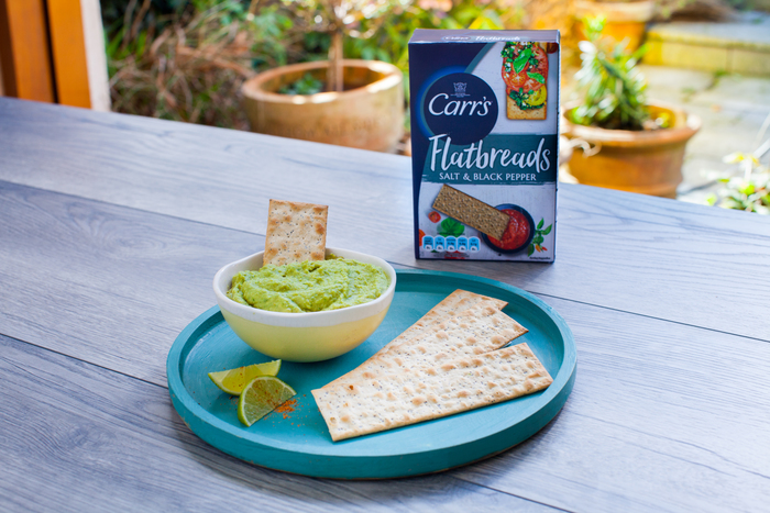 Jalapeno Hummus with Carr's Salt &amp; Black Pepper Flatbread