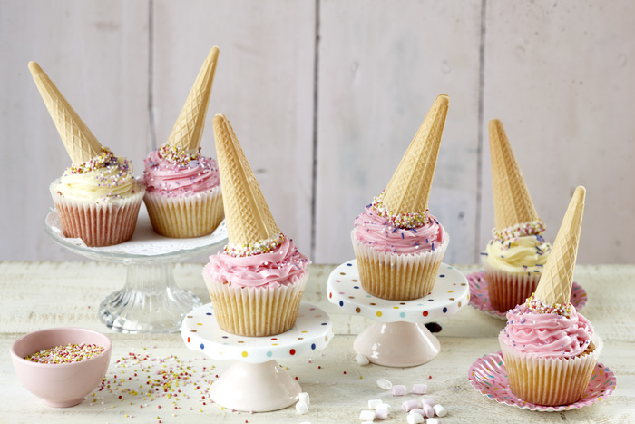 Upside Down Ice Cream Cupcakes 