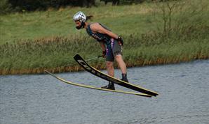 Lough Muckno Waterski + Wakeboard Club