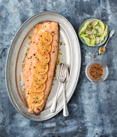 Festive salmon with clementines