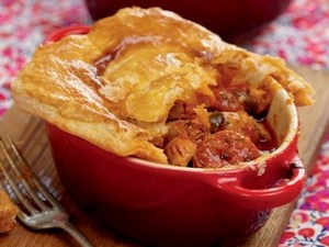 Chicken and chorizo pie